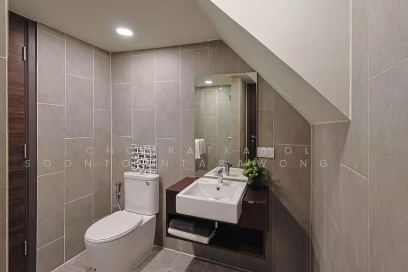 C Ekkamai, Bangkok, 888 Soi Sukhumvit 63, Sukhumvit Road, Khlong Tan Nua, Watthana, Bangkok, 2 Bedrooms, 65 sqm, Condo For Sale, by Chomratkamol Soontorntarawong (Gor), 500473141 - DDproperty.com