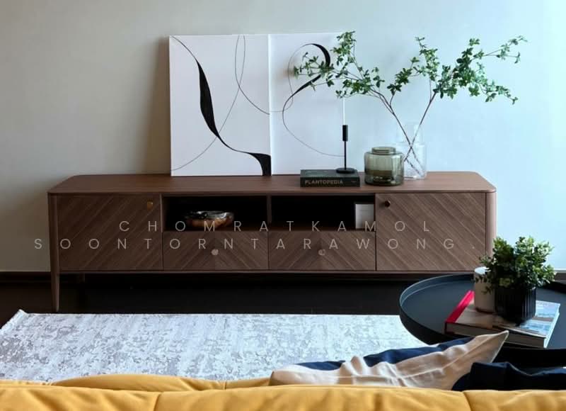 C Ekkamai, Bangkok, 888 Soi Sukhumvit 63, Sukhumvit Road, Khlong Tan Nua, Watthana, Bangkok, 1 Bedroom, 66 sqm, Condo For Sale, by Chomratkamol Soontorntarawong (Gor), 500473149 - DDproperty.com