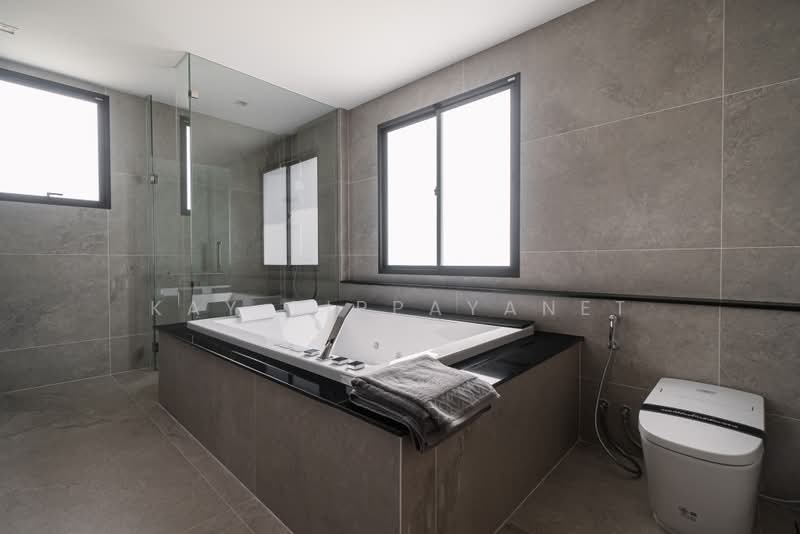 Grand Bangkok Boulevard Ratchaphruek – Phrannok : แกรนด์บางกอก บูเลอวาร์ด ราชพฤกษ์ – พรานนก, กรุงเทพ, บางเชือกหนัง, ตลิ่งชัน, กรุงเทพ, 575 ตร.ม., บ้านเดี่ยว ขาย, โดย Kay Tippayanet, 500473150 - DDproperty.com