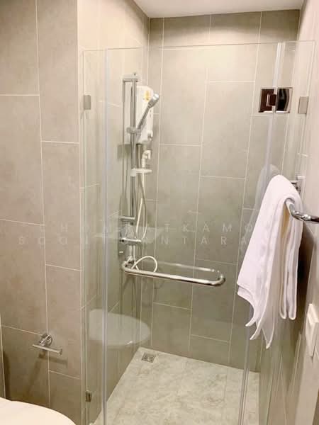 C Ekkamai, Bangkok, 888 Soi Sukhumvit 63, Sukhumvit Road, Khlong Tan Nua, Watthana, Bangkok, 1 Bedroom, 31 sqm, Condo For Sale, by Chomratkamol Soontorntarawong (Gor), 500473167 - DDproperty.com