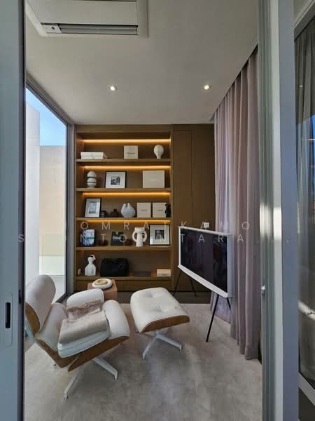 Noble Terra Rama 9-Ekamai, Bangkok, 299 Chamnian Soem Alley, Wang Thonglang, Bangkok, 4 Bedrooms, 409 sqm, Single Detached House For Sale, by Chomratkamol Soontorntarawong (Gor), 500473173 - DDproperty.com