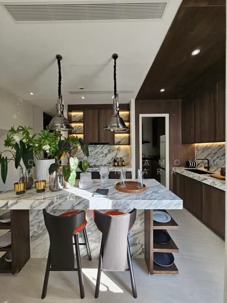 Noble Terra Rama 9-Ekamai, Bangkok, 299 Chamnian Soem Alley, Wang Thonglang, Bangkok, 4 Bedrooms, 457 sqm, Single Detached House For Sale, by Chomratkamol Soontorntarawong (Gor), 500473175 - DDproperty.com