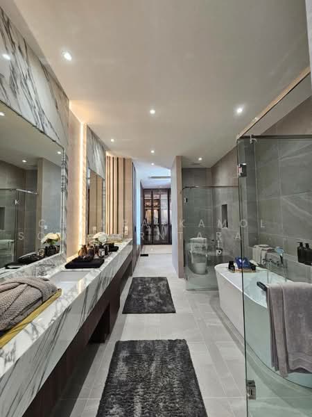 Noble Terra Rama 9-Ekamai, Bangkok, 299 Chamnian Soem Alley, Wang Thonglang, Bangkok, 4 Bedrooms, 457 sqm, Single Detached House For Sale, by Chomratkamol Soontorntarawong (Gor), 500473175 - DDproperty.com