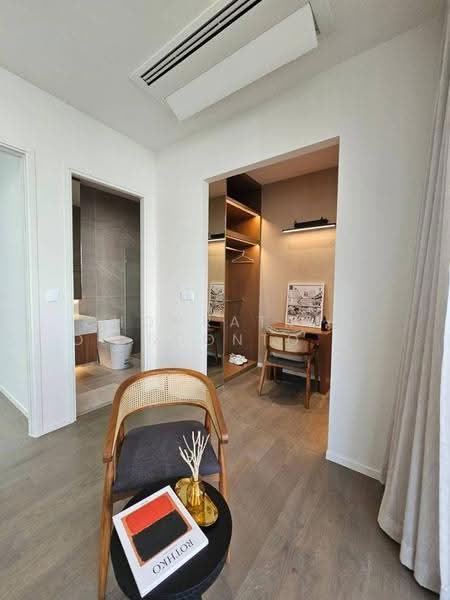 Noble Terra Rama 9-Ekamai, Bangkok, 299 Chamnian Soem Alley, Wang Thonglang, Bangkok, 5 Bedrooms, 498 sqm, Single Detached House For Sale, by Chomratkamol Soontorntarawong (Gor), 500473176 - DDproperty.com