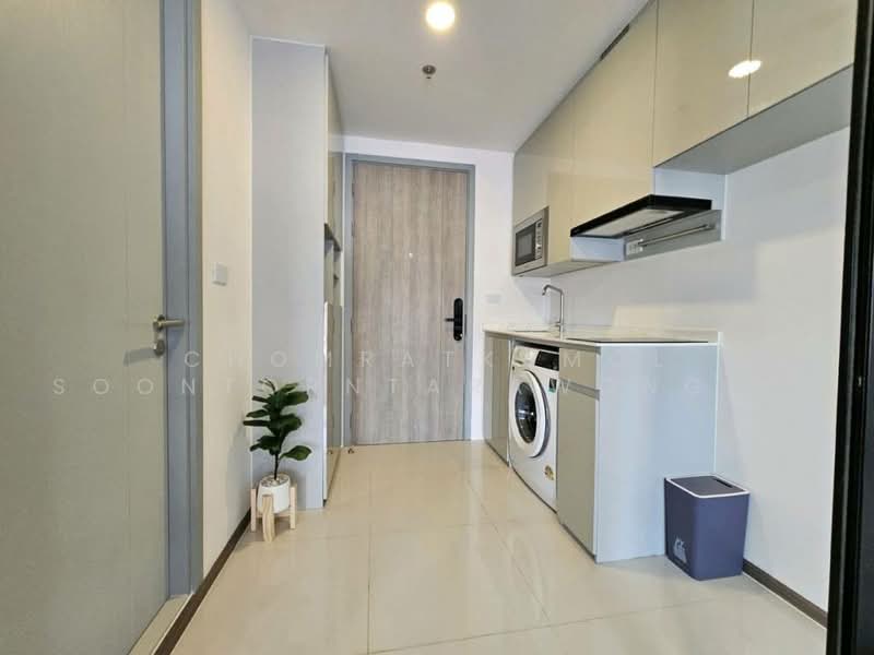 SOHO Bangkok Ratchada, Bangkok, 74 Pracha Rat Bamphen Rd, Huai Khwang, Bangkok, 2 Bedrooms, 52 sqm, Condo For Rent, by Chomratkamol Soontorntarawong (Gor), 500473224 - DDproperty.com