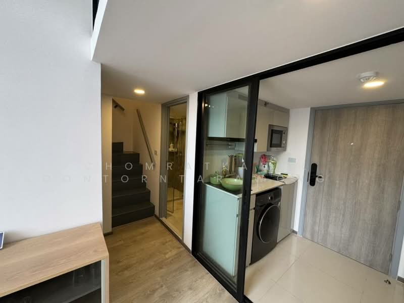 SOHO Bangkok Ratchada, Bangkok, 74 Pracha Rat Bamphen Rd, Huai Khwang, Bangkok, 2 Bedrooms, 47 sqm, Condo For Sale, by Chomratkamol Soontorntarawong (Gor), 500473232 - DDproperty.com