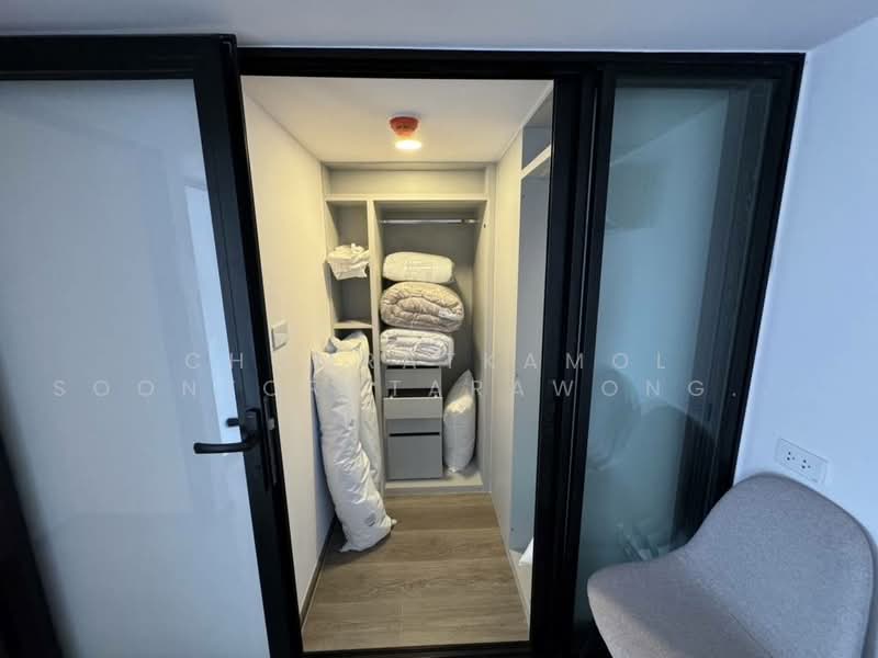 SOHO Bangkok Ratchada, Bangkok, 74 Pracha Rat Bamphen Rd, Huai Khwang, Bangkok, 2 Bedrooms, 47 sqm, Condo For Sale, by Chomratkamol Soontorntarawong (Gor), 500473232 - DDproperty.com