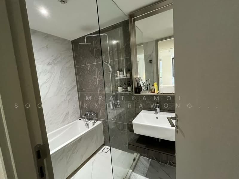 Fynn Asoke, Bangkok, 28 Sukhumvit 10 Alley, Khlong Toei, Bangkok, 1 Bedroom, 37 sqm, Condo For Sale, by Chomratkamol Soontorntarawong (Gor), 500473239 - DDproperty.com