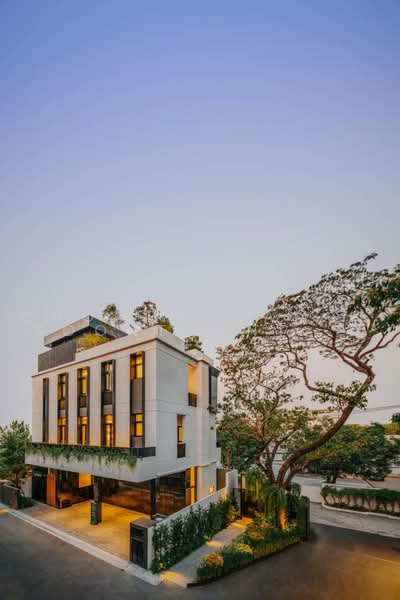 Arna Rama 9, Bangkok, 72 Rama IX Soi 39, Hua Mak, Bang Kapi, Bangkok, 4 Bedrooms, 515 sqm, Single Detached House For Sale, by Chomratkamol Soontorntarawong (Gor), 500473270 - DDproperty.com