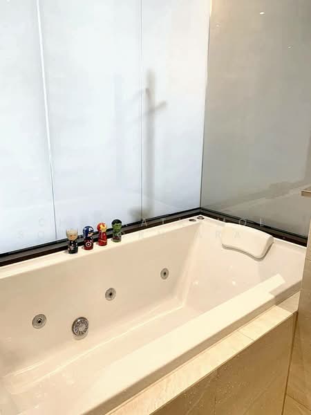 ASHTON Silom, Bangkok, 166 Silom Road, Bang Rak, Bangkok, 1 Bedroom, 41 sqm, Condo For Sale, by Chomratkamol Soontorntarawong (Gor), 500473277 - DDproperty.com