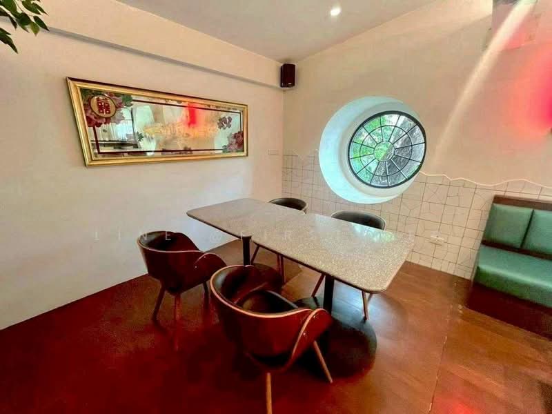 Restaurant Space with Fully Equipped Kitchen Thonglor Near BTS Thonglor, Bangkok, Phra Kanong, Khlong Toei, Bangkok, , 230 sqm, Retail Space For Rent, by LINE @firststep, 500473285 - DDproperty.com