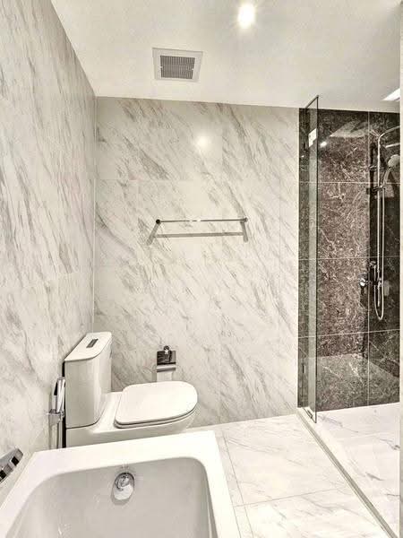 Fynn Asoke, Bangkok, 28 Sukhumvit 10 Alley, Khlong Toei, Bangkok, 2 Bedrooms, 88 sqm, Condo For Sale, by Chomratkamol Soontorntarawong (Gor), 500473290 - DDproperty.com