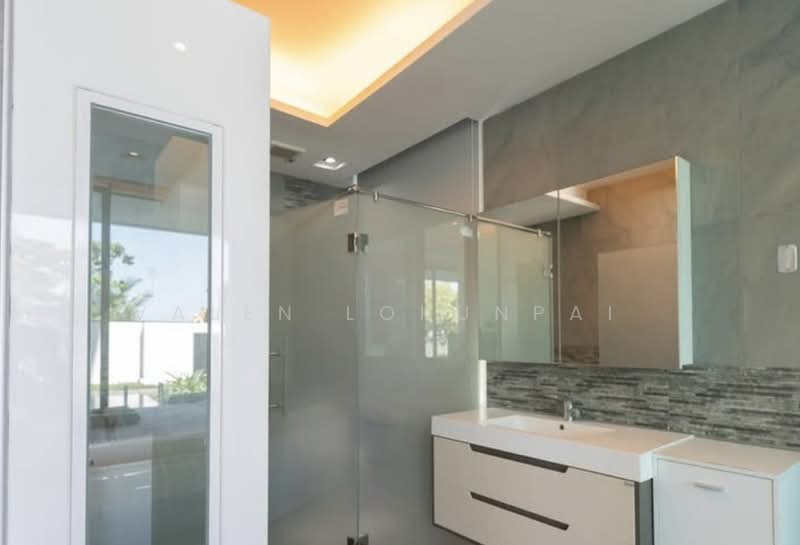 The Sanctuary Wongamat, Chon Buri (Pattaya), Soi Pattaya - Naklua 12, Na Kloe, Bang Lamung (Pattaya), Chon Buri (Pattaya), 2 Bedrooms, 140 sqm, Condo For Sale, by Valen Lokunpai , 500473306 - DDproperty.com