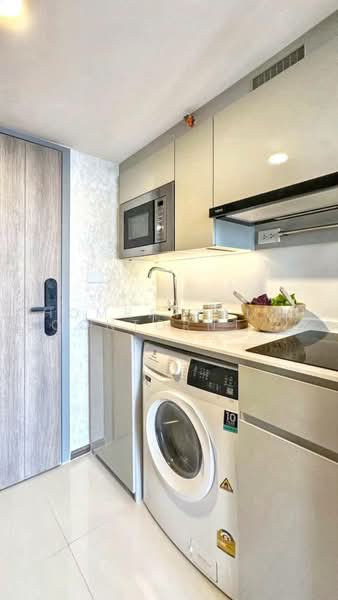 SOHO Bangkok Ratchada, Bangkok, 74 Pracha Rat Bamphen Rd, Huai Khwang, Bangkok, 2 Bedrooms, 48 sqm, Condo For Sale, by Chomratkamol Soontorntarawong (Gor), 500473323 - DDproperty.com