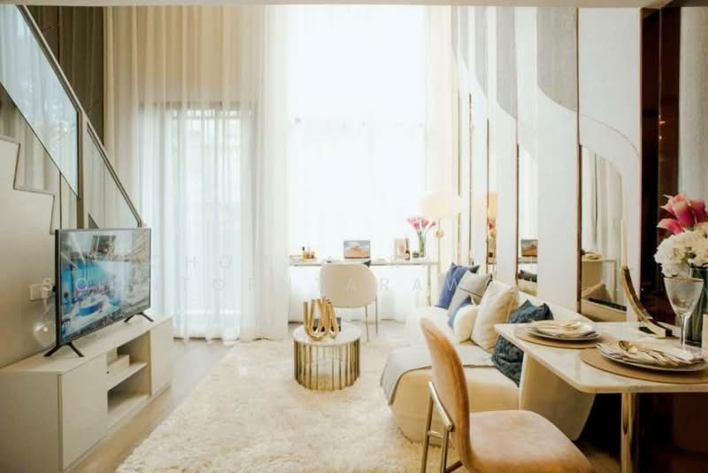 SOHO Bangkok Ratchada, Bangkok, 74 Pracha Rat Bamphen Rd, Huai Khwang, Bangkok, 1 Bedroom, 38 sqm, Condo For Sale, by Chomratkamol Soontorntarawong (Gor), 500473352 - DDproperty.com