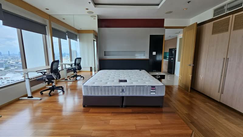 The Emporio Place, Bangkok, 93 Soi Sukhumvit 24, Sukhumvit Road, Khong Tan, Khlong Toei, Bangkok, 2 Bedrooms, 105 sqm, Condo For Rent, by BANGKOK PROPERTY AGENTS, 500473391 - DDproperty.com