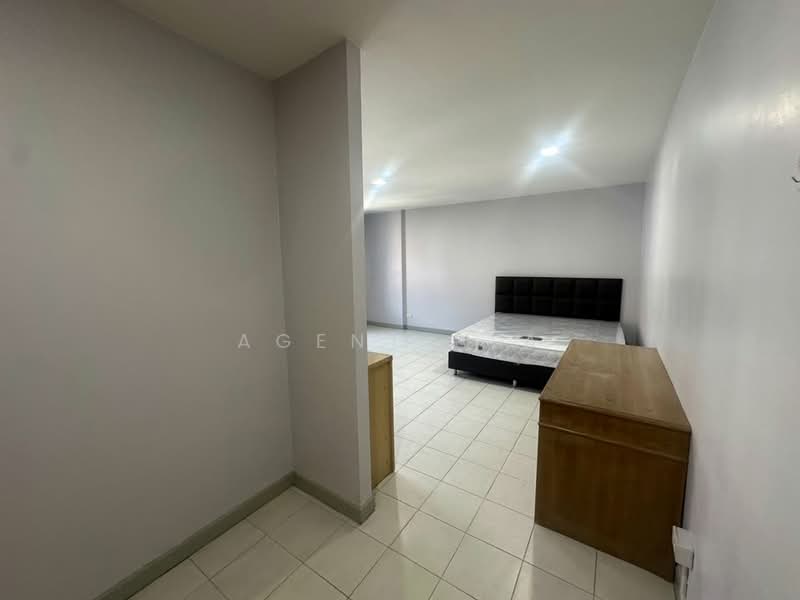 For Rent: 4-Story Home Office in Ladprao Area, near Ladprao 83 Station (Yellow Line BTS) (SPSAD4118), Bangkok, Wang Thonglang, Bangkok, 3 Bedrooms, 320 sqm, Townhouse For Rent, by Agent Pla, 500473416 - DDproperty.com