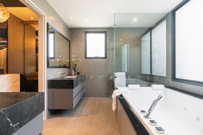 Grand Bangkok Boulevard Ratchaphruek – Phrannok, Bangkok, Bang Chuek Nang, Taling Chan, Bangkok, 5 Bedrooms, 640 sqm, Single Detached House For Sale, by Kay Tippayanet, 500473417 - DDproperty.com