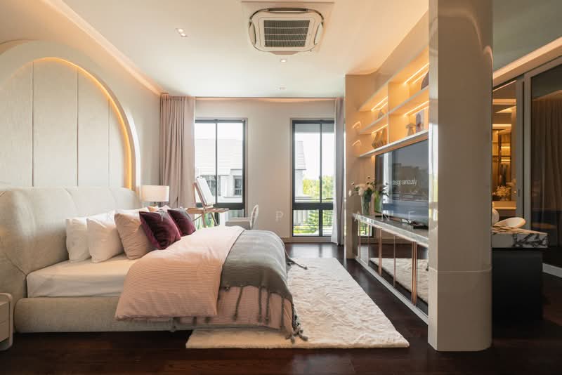 Grand Bangkok Boulevard Ratchaphruek – Phrannok, Bangkok, Bang Chuek Nang, Taling Chan, Bangkok, 5 Bedrooms, 640 sqm, Single Detached House For Sale, by Kay Tippayanet, 500473417 - DDproperty.com