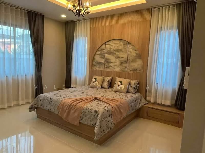 undefined, Chon Buri (Pattaya), Nong Pru, Bang Lamung (Pattaya), Chon Buri (Pattaya), 3 Bedrooms, 210 sqm, Single Detached House For Sale, by Valen Lokunpai , 500473426 - DDproperty.com