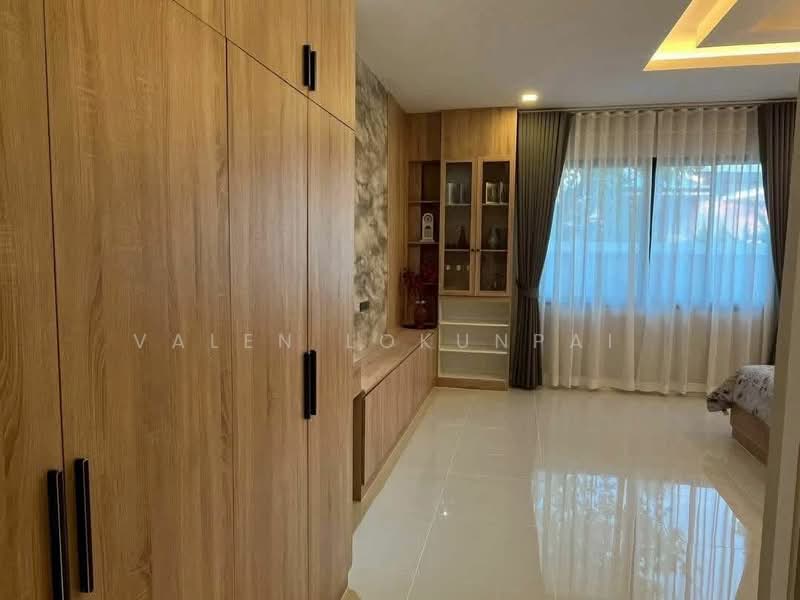 undefined, Chon Buri (Pattaya), Nong Pru, Bang Lamung (Pattaya), Chon Buri (Pattaya), 3 Bedrooms, 210 sqm, Single Detached House For Sale, by Valen Lokunpai , 500473426 - DDproperty.com