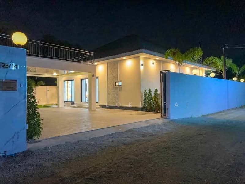 3-BR Villa, Chon Buri (Pattaya), Huai Yai, Bang Lamung (Pattaya), Chon Buri (Pattaya), 3 Bedrooms, 300 sqm, Villa For Sale, by Valen Lokunpai , 500473432 - DDproperty.com
