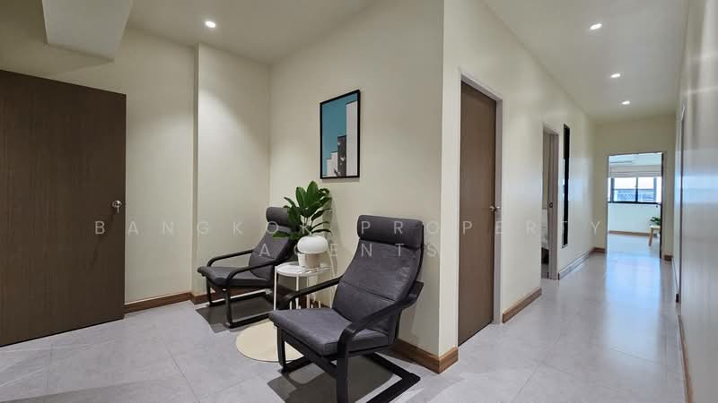 Townhome-Office near Benchakitti Park, Bangkok, Khlong Toei, Bangkok, 4 Bedrooms, 250 sqm, Townhouse For Rent, by BANGKOK PROPERTY AGENTS, 500473447 - DDproperty.com