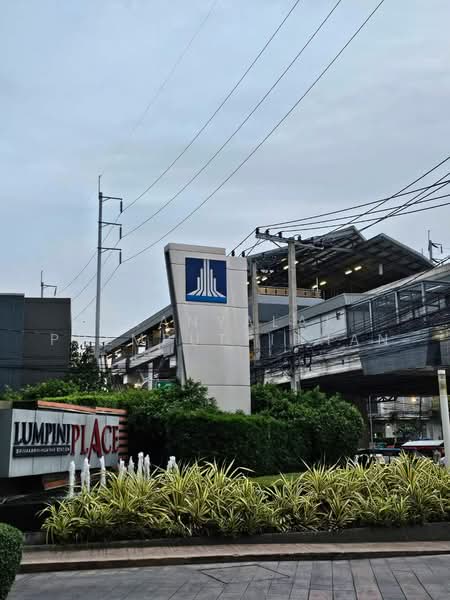 Lumpini Place Srinakarin-Huamak Station, Bangkok, Srinakarin Road, Suan Luang, Bangkok, 2 Bedrooms, 53 sqm, Condo For Sale, by Thanyalak Premputtiphan, 500473449 - DDproperty.com