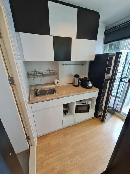 Lumpini Place Srinakarin-Huamak Station, Bangkok, Srinakarin Road, Suan Luang, Bangkok, 2 Bedrooms, 53 sqm, Condo For Sale, by Thanyalak Premputtiphan, 500473449 - DDproperty.com