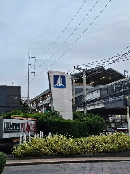 Lumpini Place Srinakarin-Huamak Station, Bangkok, Srinakarin Road, Suan Luang, Bangkok, 2 Bedrooms, 53 sqm, Condo For Rent, by Thanyalak Premputtiphan, 500473453 - DDproperty.com