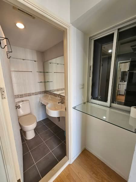 Lumpini Place Srinakarin-Huamak Station, Bangkok, Srinakarin Road, Suan Luang, Bangkok, 2 Bedrooms, 53 sqm, Condo For Rent, by Thanyalak Premputtiphan, 500473453 - DDproperty.com