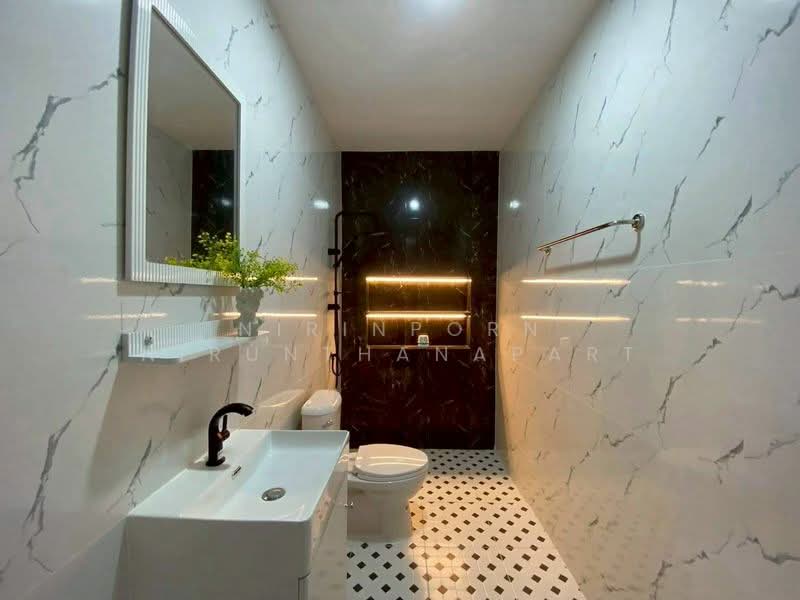 Grand town home II, Chon Buri (Pattaya), Nong Pru, Bang Lamung (Pattaya), Chon Buri (Pattaya), 3 Bedrooms, 156 sqm, Single Detached House For Sale, by Nirinporn Nirunthanapart, 500473479 - DDproperty.com