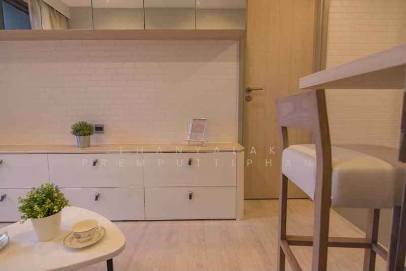M Thonglor 10, Bangkok, 9 Soi Ekkamai 12, Ekkamai Road, Khlong Tan Nua, Watthana, Bangkok, 1 Bedroom, 35 sqm, Condo For Rent, by Thanyalak Premputtiphan, 500473507 - DDproperty.com