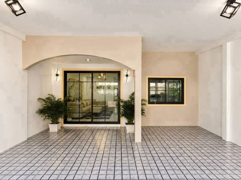 Bua Thong 2 Village, Nonthaburi, 1009 Road, Bang Yai, Nonthaburi, 5 Bedrooms, 110 sqm, Townhouse For Sale, by NR AGENT, 500473528 - DDproperty.com
