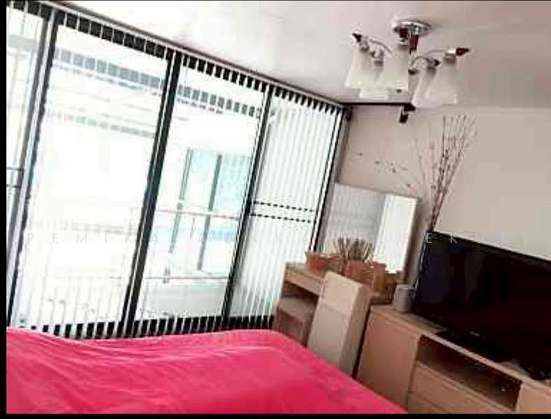 4-BR House, Bangkok, Khlong Chaokhun Sing, Wang Thonglang, Bangkok, 4 Bedrooms, 325 sqm, Single Detached House For Rent, by Pemika Aukkaraleekul, 500473533 - DDproperty.com