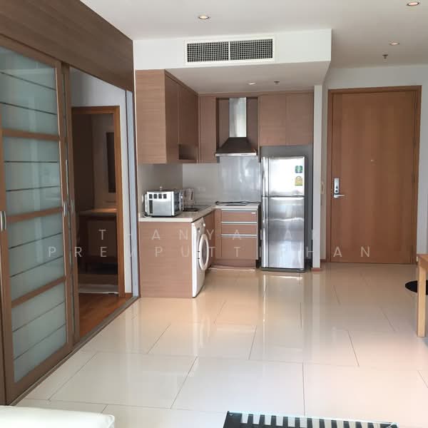 The Emporio Place, Bangkok, 93 Soi Sukhumvit 24, Sukhumvit Road, Khong Tan, Khlong Toei, Bangkok, 1 Bedroom, 48 sqm, Condo For Sale, by Thanyalak Premputtiphan, 500473535 - DDproperty.com