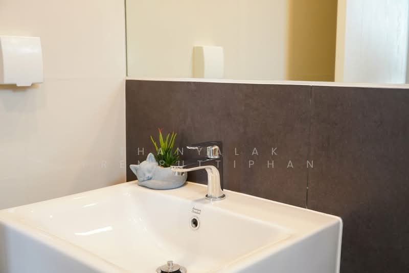 Chambers On-Nut Station, Bangkok, Soi Sukhumvit 81, Sukhumvit Road, Phra Kanong Nua, Watthana, Bangkok, 1 Bedroom, 31 sqm, Condo For Sale, by Thanyalak Premputtiphan, 500473544 - DDproperty.com