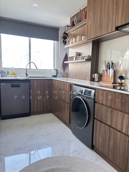 D.S. Tower 2 Sukhumvit 39, Bangkok, Soi Sukhumvit 39, Khlong Tan Nua, Watthana, Bangkok, 2 Bedrooms, 119 sqm, Condo For Sale, by Thanyalak Premputtiphan, 500473545 - DDproperty.com