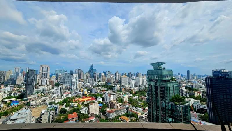 Fifty Fifth Tower, Bangkok, 84 Soi Sukhumvit 55, Sukhumvit Road, Khlong Tan Nua, Watthana, Bangkok, 3 Bedrooms, 223 sqm, Condo For Sale, by Nareerat Pimsawang, 500473564 - DDproperty.com