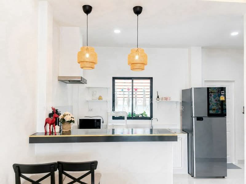 RK20 120, Chon Buri (Pattaya), Nong Pru, Bang Lamung (Pattaya), Chon Buri (Pattaya), 2 Bedrooms, 144 sqm, Townhouse For Rent, by Nirinporn Nirunthanapart, 500473569 - DDproperty.com