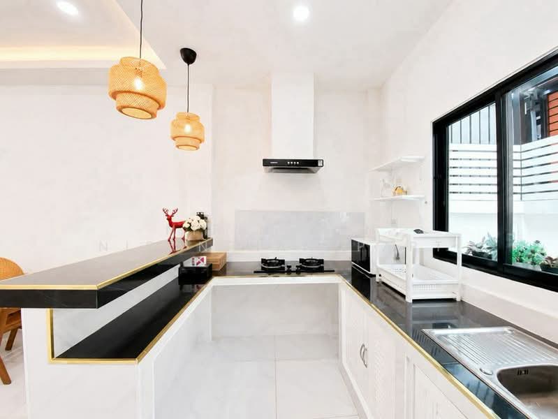 RK20 120, Chon Buri (Pattaya), Nong Pru, Bang Lamung (Pattaya), Chon Buri (Pattaya), 2 Bedrooms, 144 sqm, Townhouse For Rent, by Nirinporn Nirunthanapart, 500473569 - DDproperty.com
