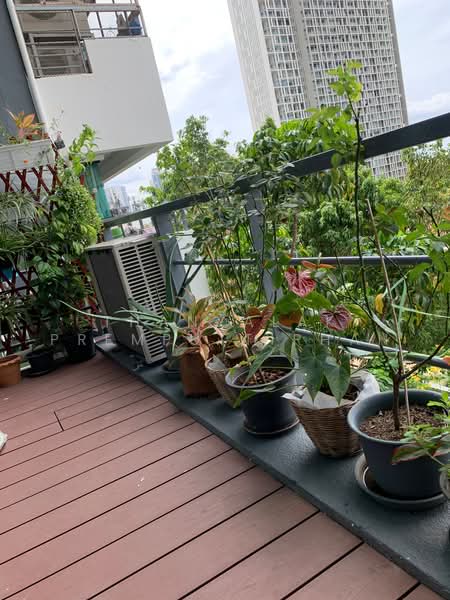 Sathorn Gardens, Bangkok, 39 South Sathorn Road, Thung Maha Mek, Sathon, Bangkok, 1 Bedroom, 40 sqm, Condo For Sale, by Thanyalak Premputtiphan, 500473570 - DDproperty.com