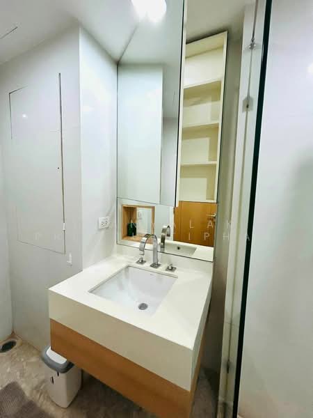 Wind Sukhumvit 23, Bangkok, 136 Soi Sukhumvit 23, Sukhumvit Road, Khlongtoei Nua, Watthana, Bangkok, 1 Bedroom, 52 sqm, Condo For Sale, by Thanyalak Premputtiphan, 500473575 - DDproperty.com