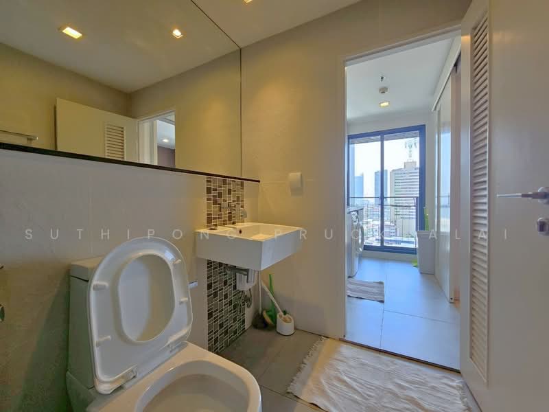 Urbano Absolute Sathon-Taksin, Bangkok, 345 Charoen Nakhon 14/2 Alley, Khlong Ton Sai, Khlong San, Bangkok, Studio, 30 sqm, Condo For Rent, by Suthipong Prucksalai, 500473619 - DDproperty.com