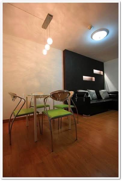 Chateau In Town Ratchada 17, Bangkok, Ratchadaphisek, Din Daeng, Bangkok, 2 Bedrooms, 53 sqm, Condo For Sale, by Thanyalak Premputtiphan, 500473625 - DDproperty.com