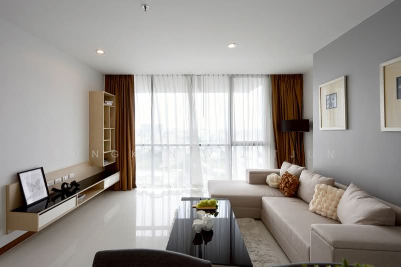 UP Ekamai, Bangkok, Soi Sukhumvit 63, Khlong Tan Nua, Watthana, Bangkok, 2 Bedrooms, 76 sqm, Condo For Sale, by Rungkan Wijitjun, 500473637 - DDproperty.com