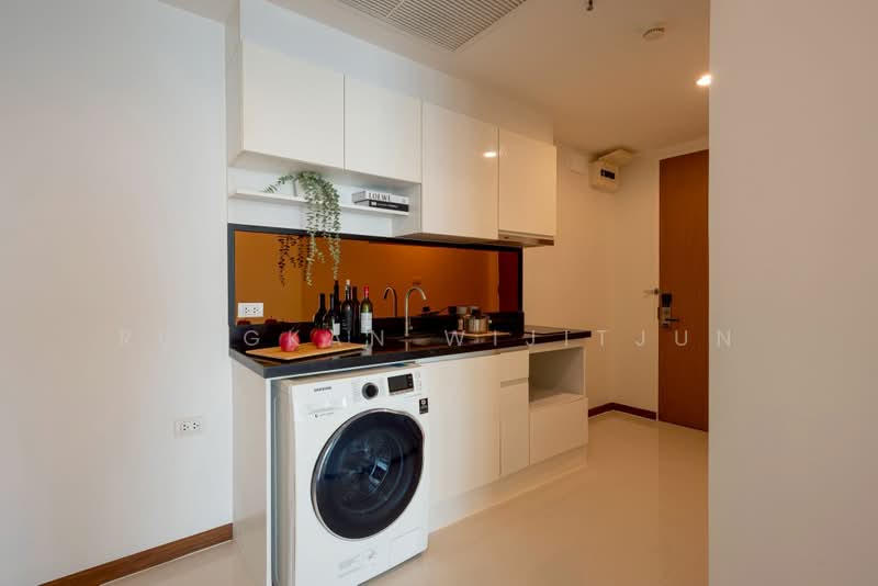 UP Ekamai, Bangkok, Soi Sukhumvit 63, Khlong Tan Nua, Watthana, Bangkok, 2 Bedrooms, 76 sqm, Condo For Sale, by Rungkan Wijitjun, 500473637 - DDproperty.com