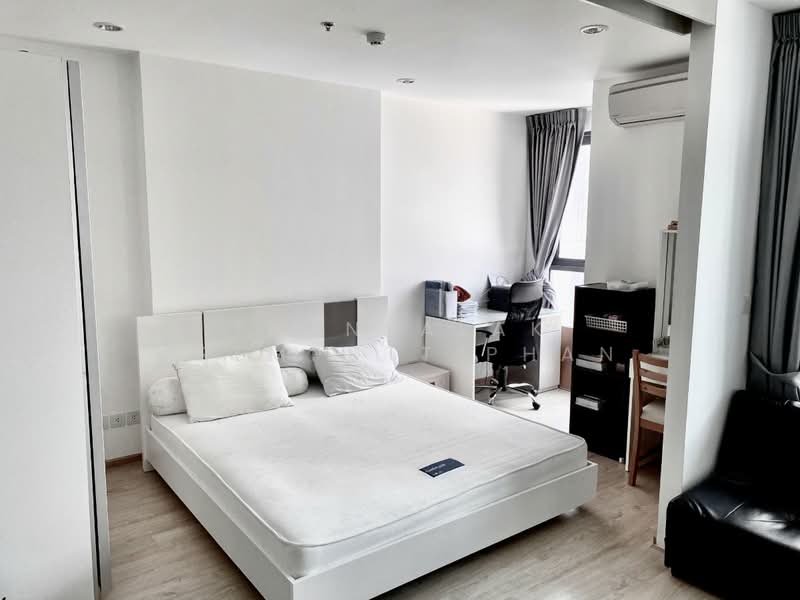 IDEO Q Chula - Samyan, Bangkok, 660-662 Rama 4 Road, Maha Phrutharam, Bang Rak, Bangkok, 1 Bedroom, 34 sqm, Condo For Sale, by Thanyalak Premputtiphan, 500473649 - DDproperty.com