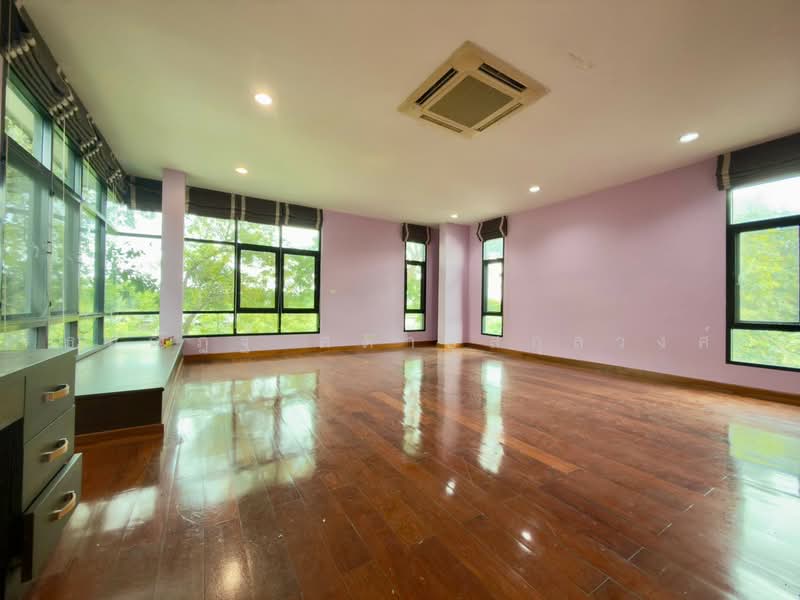 บุษราคัม residences, Bangkok, Sala Thammasop, Thawi Watthana, Bangkok, 5 Bedrooms, 300 sqm, Single Detached House For Sale, by ธนณัฎฐ์ ศตายุสกุลวงศ์, 500473677 - DDproperty.com