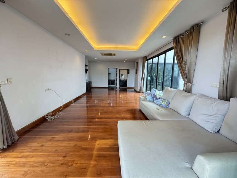 บุษราคัม residences, Bangkok, Sala Thammasop, Thawi Watthana, Bangkok, 5 Bedrooms, 300 sqm, Single Detached House For Sale, by ธนณัฎฐ์ ศตายุสกุลวงศ์, 500473677 - DDproperty.com